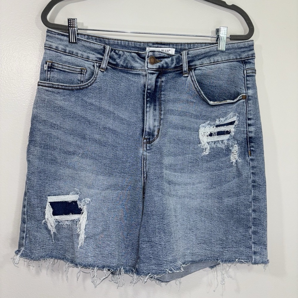 Judy Blue Size 2X Jean Shorts Patch Distressed High Rise JB150094 EUC